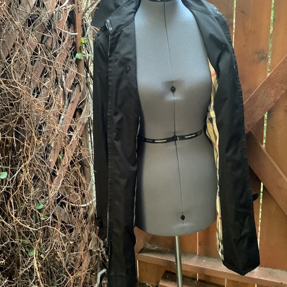 Burberry London Jacket - Picture 12 of 14